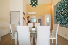 2BR Condo in Acapulco With Private Patio - Pool