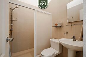 2BR Condo in Acapulco With Private Patio - Pool