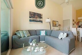 2BR Condo in Acapulco With Private Patio - Pool