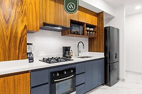New 1 BR Condo - Rooftop Pool - Romantic Zone