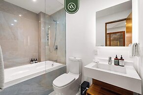 New 1 BR Condo - Rooftop Pool - Romantic Zone