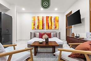 New 1 BR Condo - Rooftop Pool - Romantic Zone