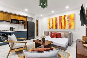 New 1 BR Condo - Rooftop Pool - Romantic Zone