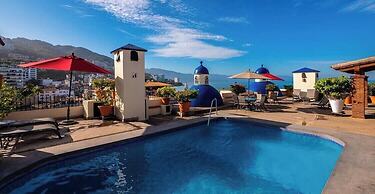 Ocean View 2Br Condo-balcony-beach-pool - 603