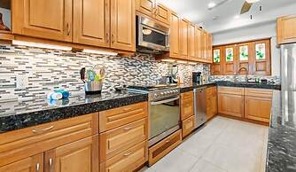 Ocean View 2Br Condo-balcony-beach-pool - 603
