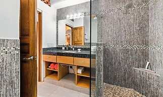 Ocean View 2Br Condo-balcony-beach-pool - 603