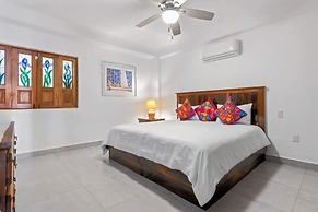 Ocean View 2Br Condo-balcony-beach-pool - 603