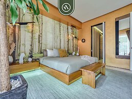 Two Story 2 BR Penthouse - Pool - Ocean View