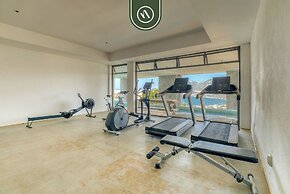 Luxury 4 BR Condo - Amazing Bay View - Pool