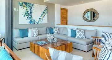 Luxury 4 BR Condo - Amazing Bay View - Pool