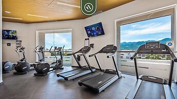 Luxury Oceanfront 3 BR Penthouse - Beach
