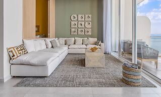 Luxury Oceanfront 3 BR Penthouse - Beach