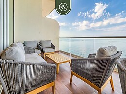 Luxury Oceanfront 3 BR Penthouse - Beach