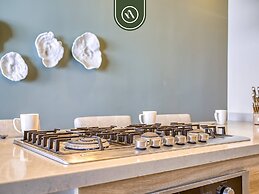 Luxury Oceanfront 3 BR Penthouse - Beach