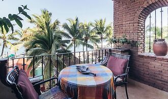 Ocean View 1Br Condo-balcony-beach-pool - 301