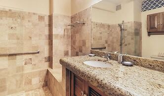 Ocean View 1Br Condo-balcony-beach-pool - 301