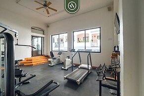 Amazing 2 BR Condo Overlooking the Pool - Romantic Zone