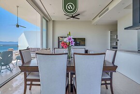 Oceanview Penthouse in Punta Mita - Beach - Pools