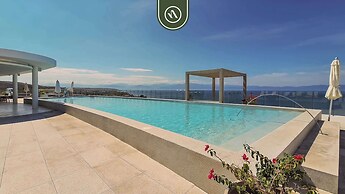 Oceanview Penthouse in Punta Mita - Beach - Pools