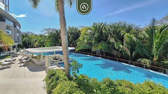 Oceanview Penthouse in Punta Mita - Beach - Pools