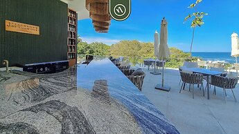 Oceanview Penthouse in Punta Mita - Beach - Pools