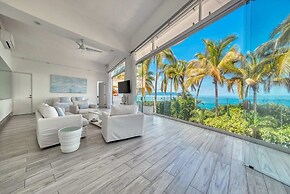 Luxury 1BR APT - Beach View - Jacuzzi - King Bed