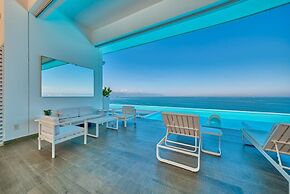 Luxury 1BR APT - Beach View - Jacuzzi - King Bed