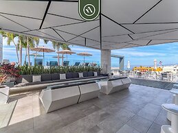Stunning 2 BR Condo in Romantic Zone - Pool