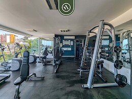 Stunning 2 BR Condo in Romantic Zone - Pool