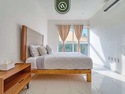 New 1BR Condo in Versalles With Rooftop Pool