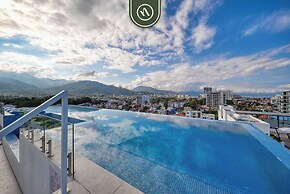 New 1BR Condo in Versalles With Rooftop Pool