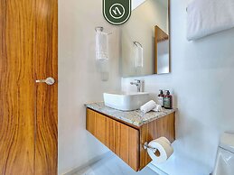 New 1BR Condo in Versalles With Rooftop Pool