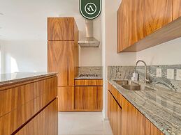 New 1BR Condo in Versalles With Rooftop Pool