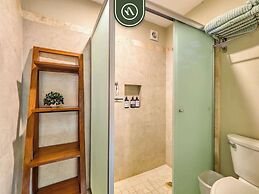 Oceanview 4 BR Condo - Pool - Beach - Terrace