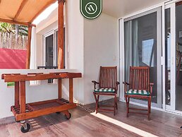 Oceanview 4 BR Condo - Pool - Beach - Terrace