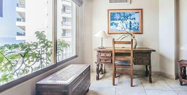 Ocean View 2Br Condo-balcony-beach-pool - 805