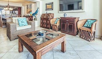 Ocean View 2Br Condo-balcony-beach-pool - 805