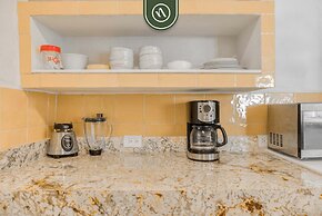 2 BR Condo Right - Romantic Zone - Private Rooftop