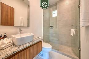 Equipped 2BR Condo in Versalles - Pool - King Bed