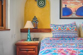 Ocean View 1Br Condo-balcony-beach-pool - 606