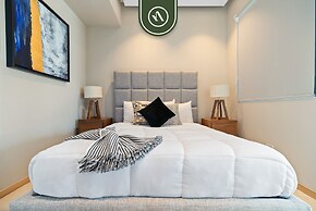 New 2BR APT - Beach Access - Pool - GYM - Jacuzzi