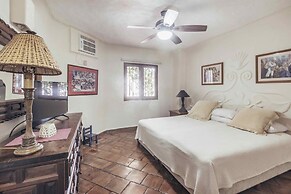 Ocean View 2Br Condo-balcony-beach-pool - 908