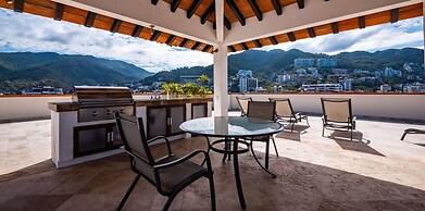 Ocean View 2Br Condo-balcony-beach-pool - 908