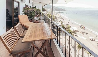 Ocean View 2Br Condo-balcony-beach-pool - 908