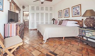 Ocean View 2Br Condo-balcony-beach-pool - 908