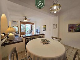 Ocean View 1Br Condo-balcony-beach-pool 406