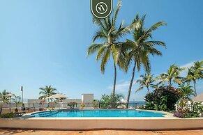 Amazing 2 BR Condo - Private Terrace - Pool