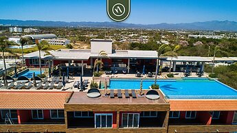 Cozy Apt With Private Terrace - Pool - King Beds