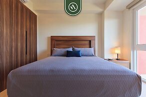Cozy Apt With Private Terrace - Pool - King Beds