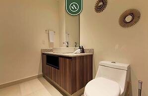 Cozy Apt With Private Terrace - Pool - King Beds